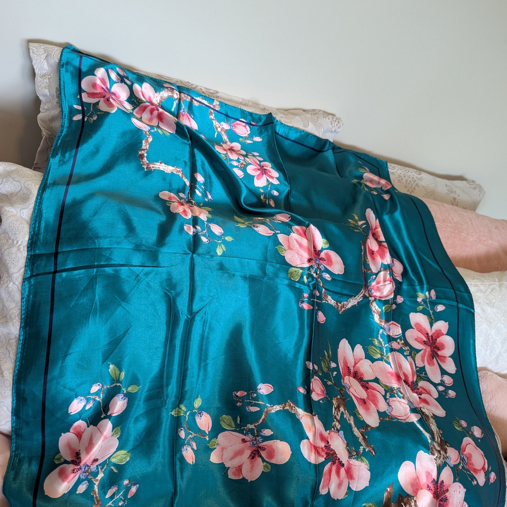 Colorful Patterned Scarves Collection - Picture 9 of 16